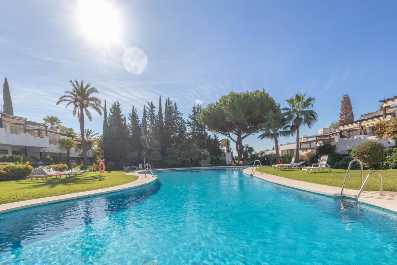 Apartamento Viveros Marbella Exterior photo